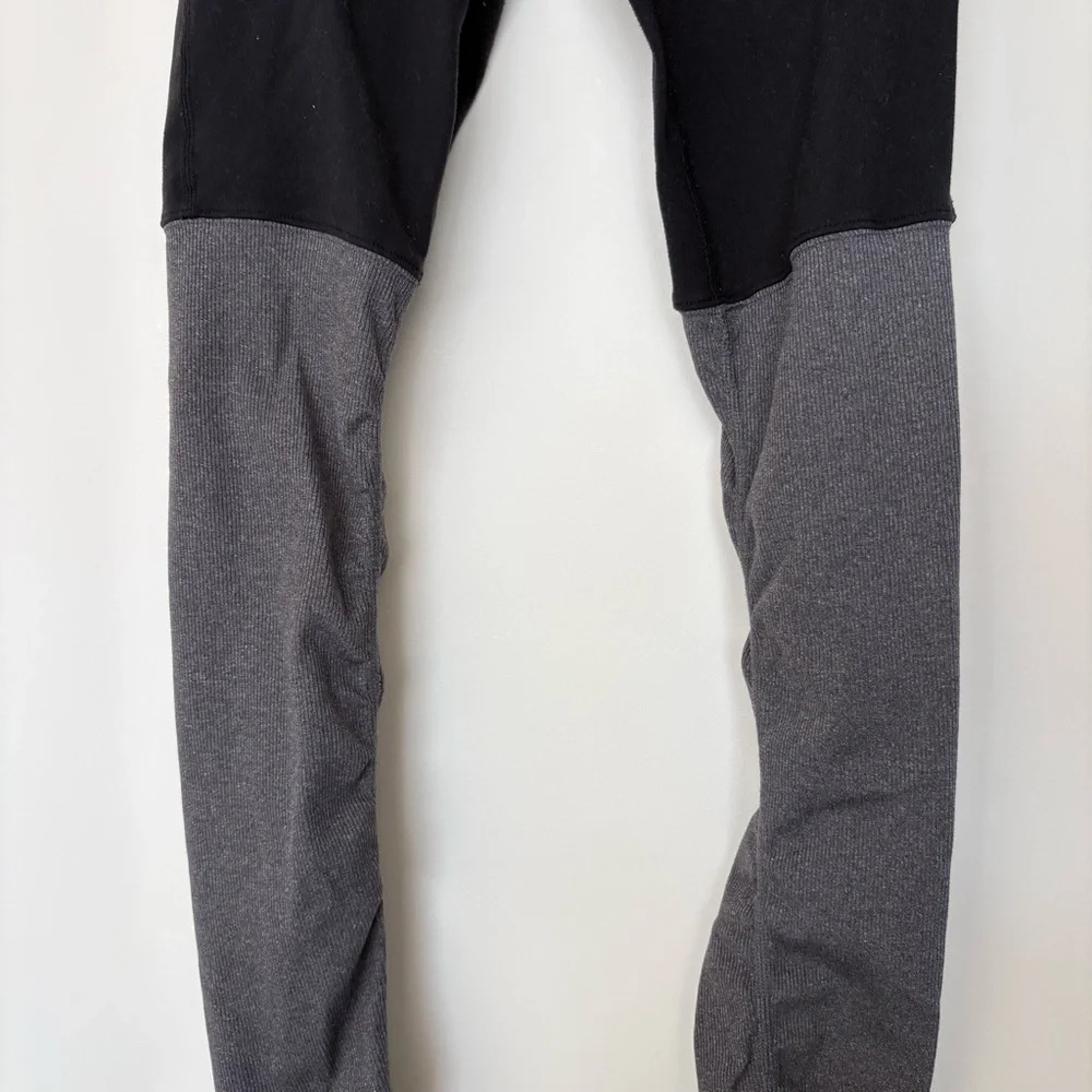 Alo Yoga Scrunch Leg Warmer High-Waisted Leggings